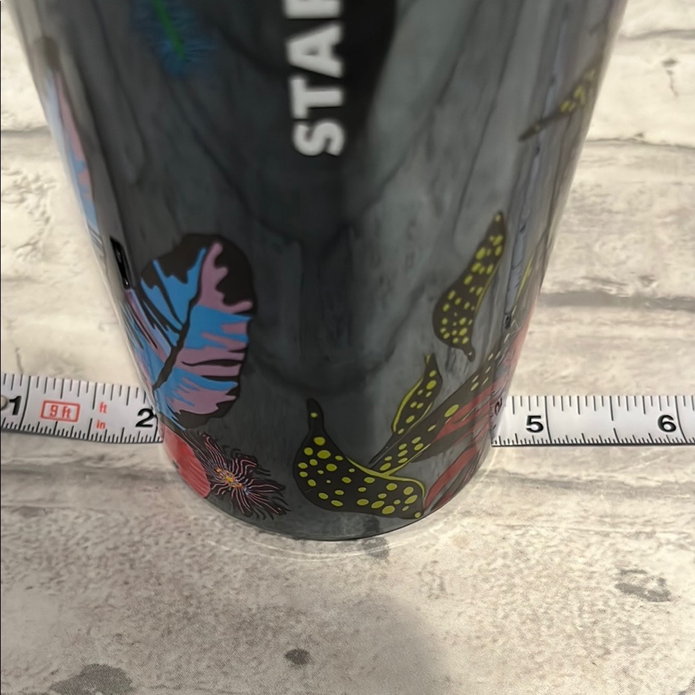 Starbucks Black Tumbler 12 oz vibrant flowers 2023 coffee traveler - Picture 6 of 12